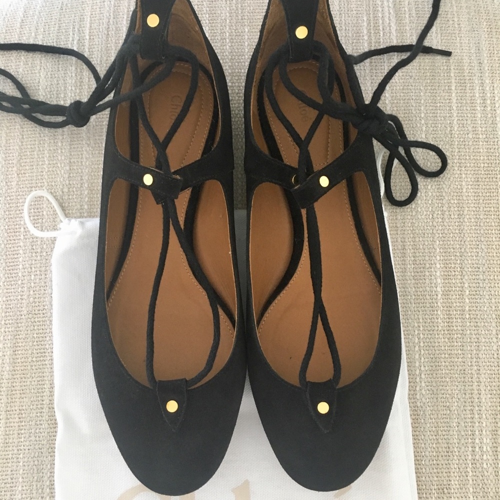 Lace up Chloe flats black suede
